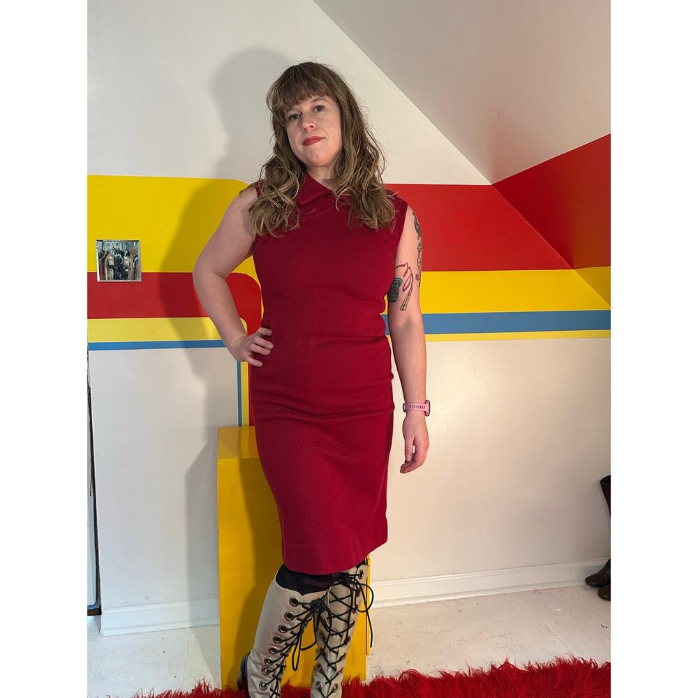 1960s 60s vintage burgundy wool shift dress midi wiggle dress mod red large